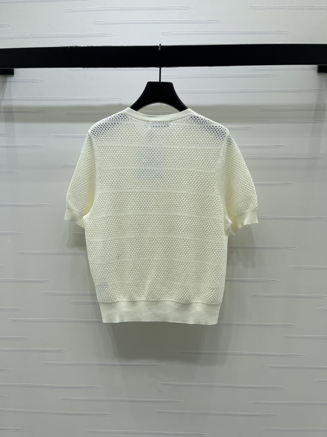 Women's short sleeves